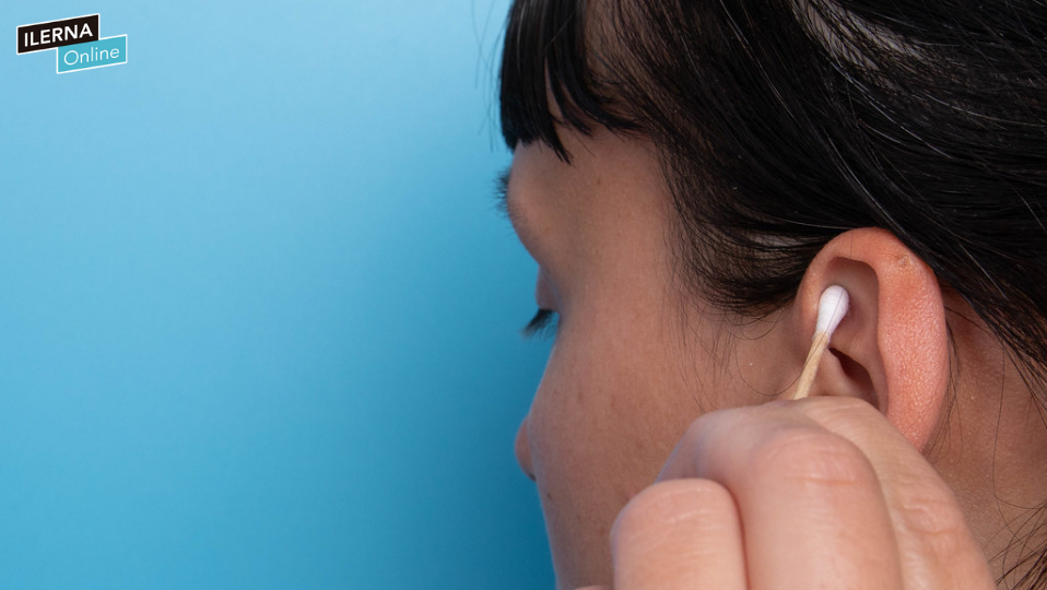 Comment se laver correctement les oreilles ? - Histoire d'audition